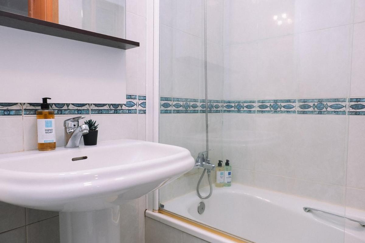Apartamento Luminoso Y Comodo Con Parking By