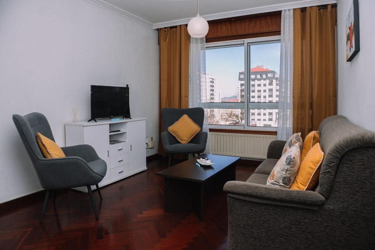 Luminoso Y Comodo Con Parking By * Vigo